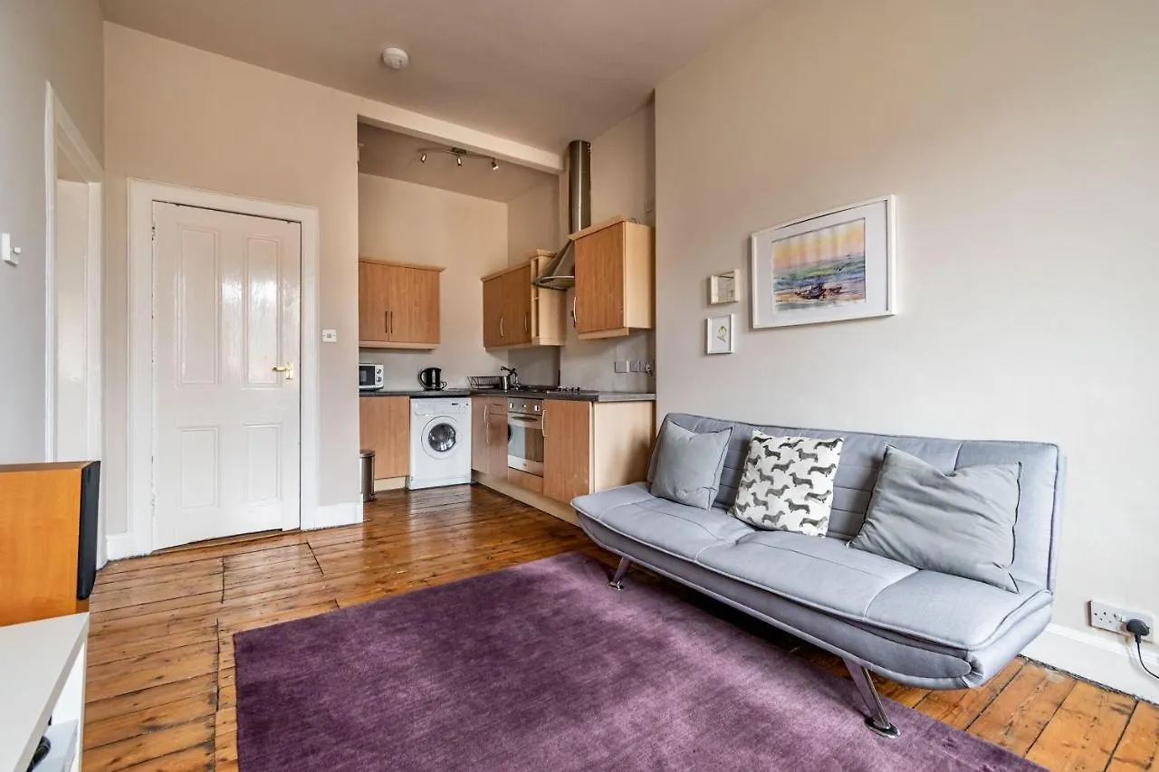 Watson Crescent Apartment Edinburgh 0*,  United Kingdom